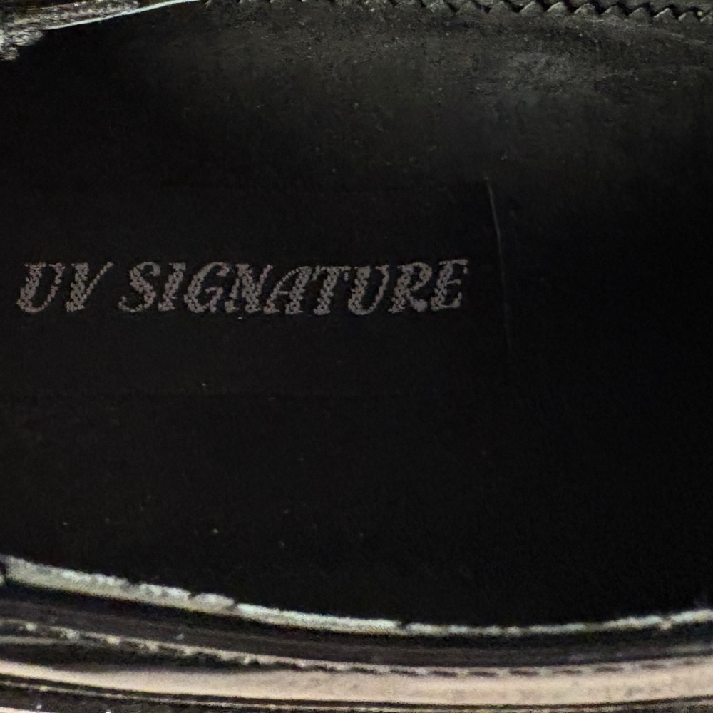 UV Signature Men’s Black Dress Shoes, Size 8.5 - Picture 4 of 6